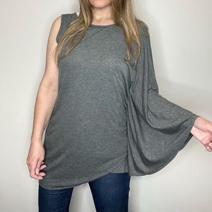HAUTE HIPPIE NUDE gray one sleeve batwing asymmetrical top size M/L